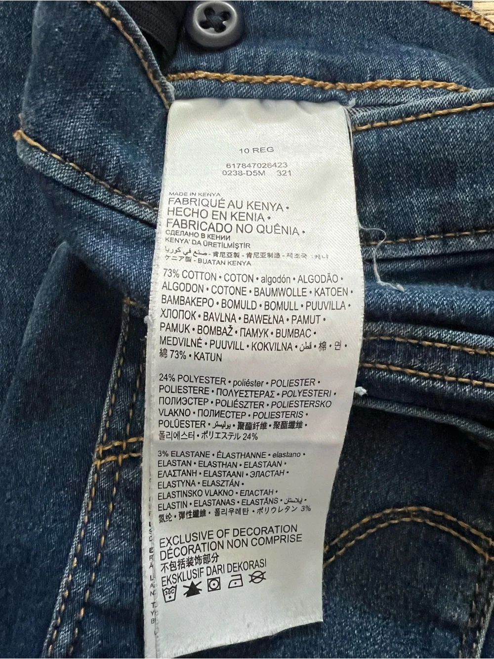 Levi’s Pull-On Jegging Jeans in Dark Blue Wash